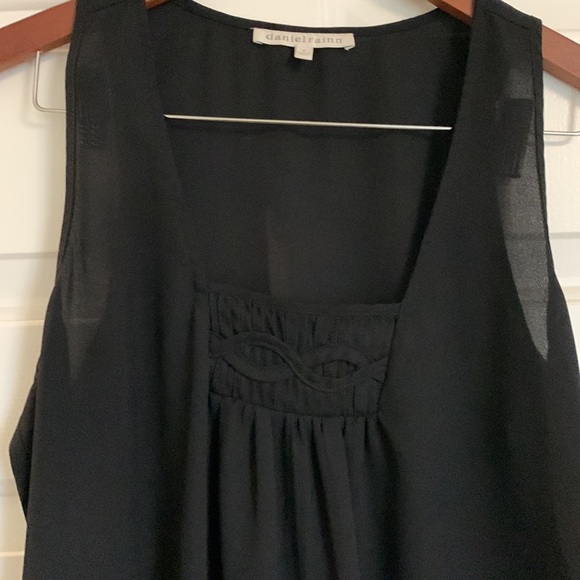 Daniel Rainn Black Tank Top - Picture 6 of 7